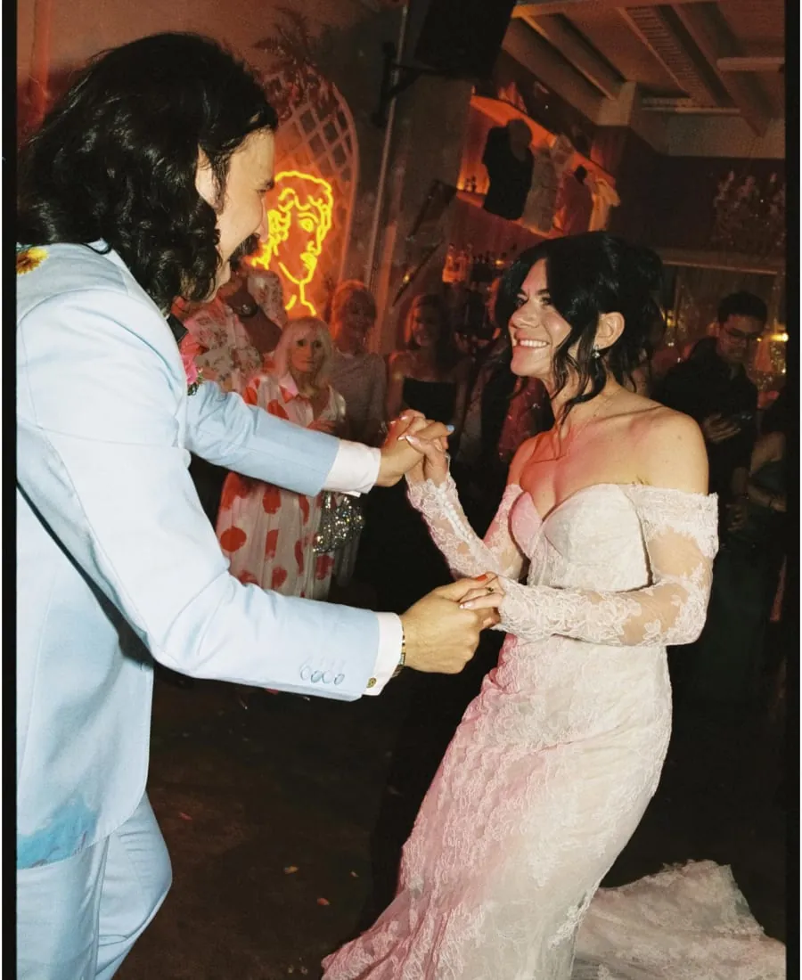 Hannah and Jay wedding moment 14